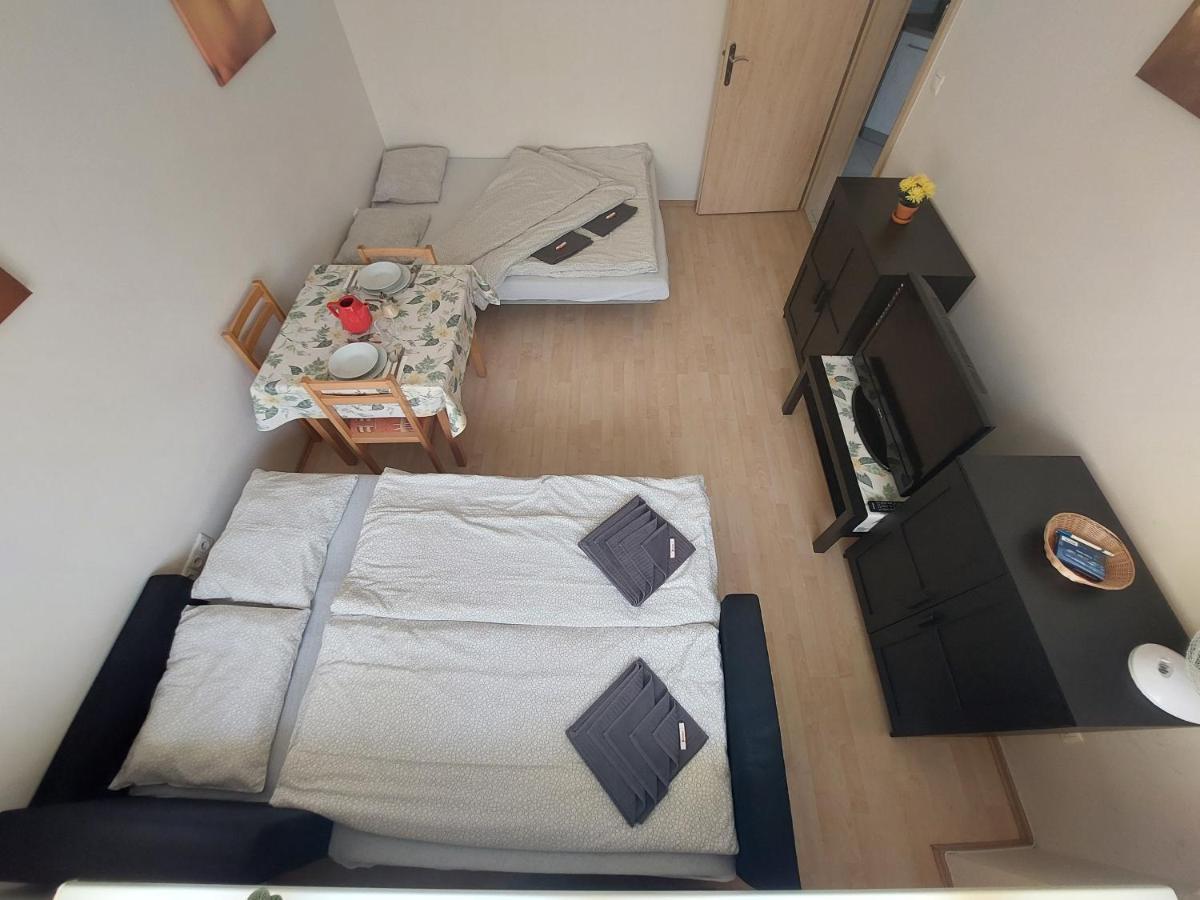 Apartman V Centre Bratislavy Apartman Pozsony Kültér fotó